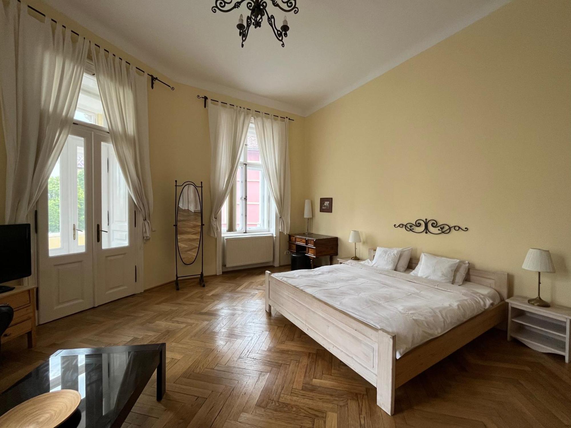 Main Square Apartment Nagyszeben Kültér fotó